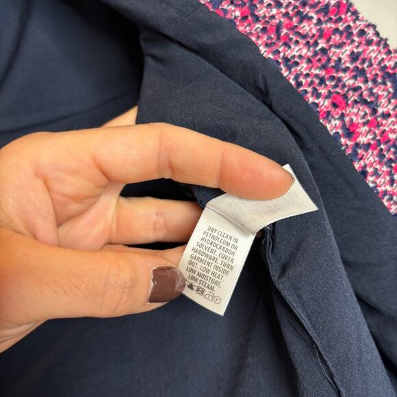 St. John Boucle Tweed Button Down Shirt Dress - Picture 10 of 13